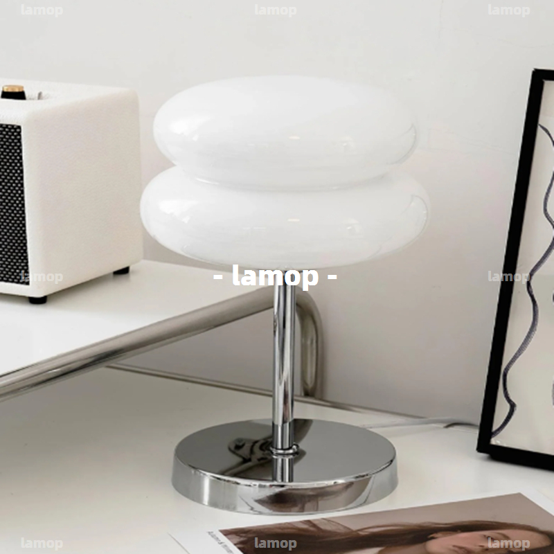 Decor Lighting Lamps - Lampa stołowa Bauhaus Cream-Globe w stylu